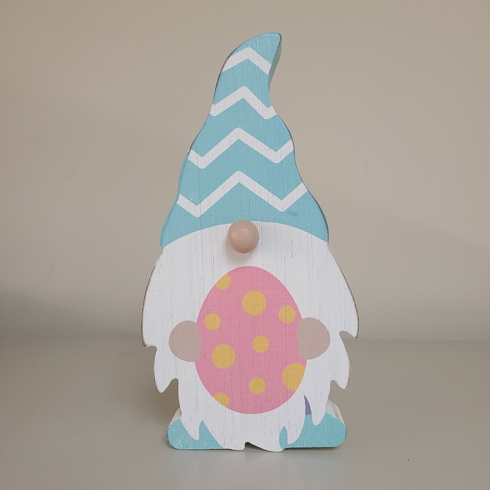 Wooden Easter Gnome Decor - Egg
